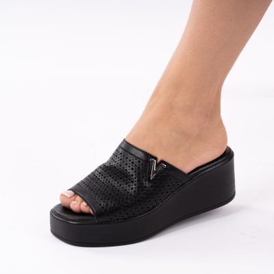 Papuci Piele Naturala Alira Black