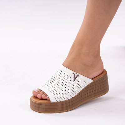 Papuci Piele Naturala Alira White